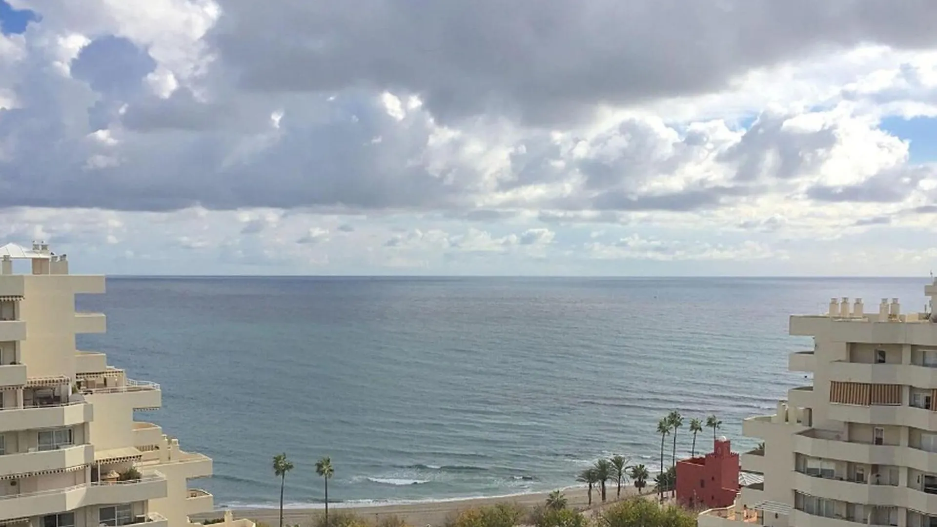 Romantic Apartment With Shared Sauna Malaga