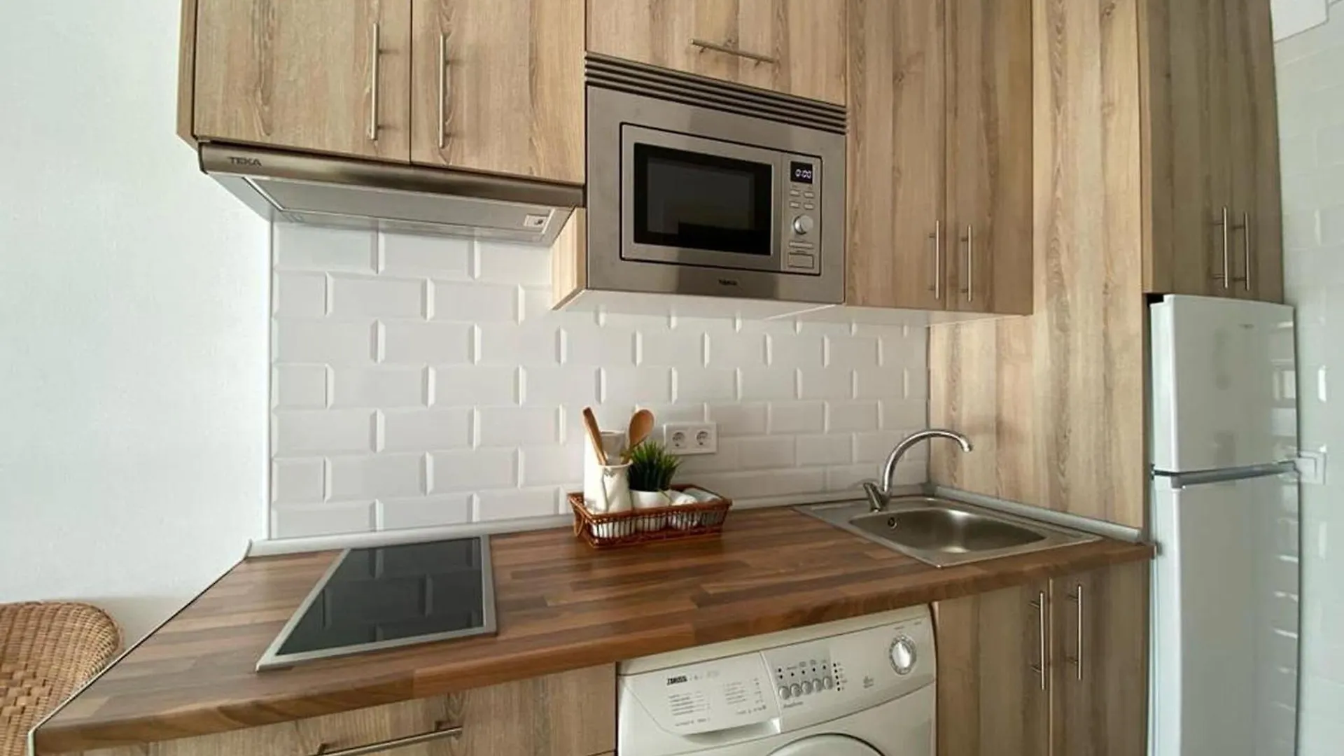 Romantic Apartment With Shared Sauna Malaga
