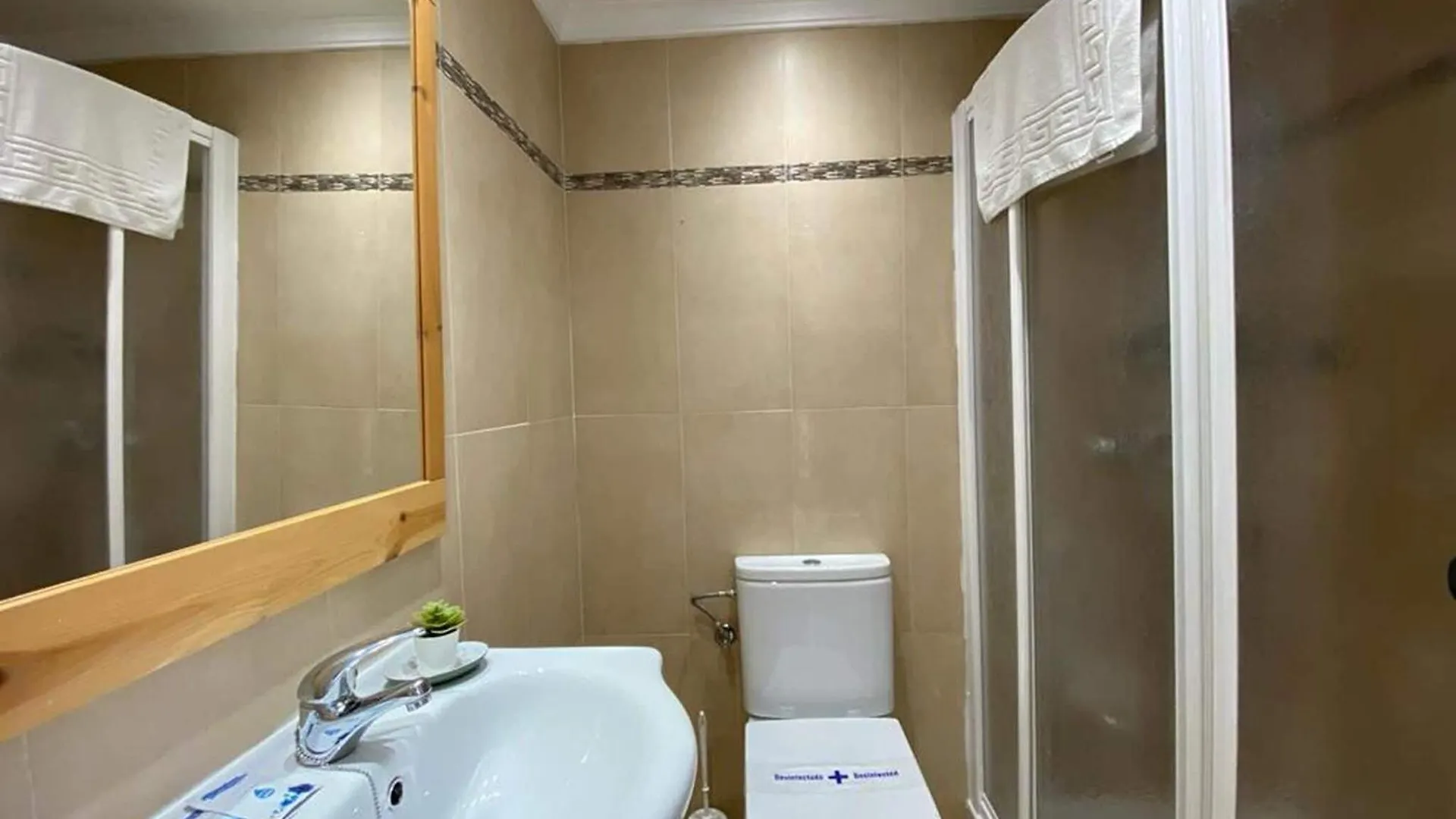Romantic Apartment With Shared Sauna Malaga