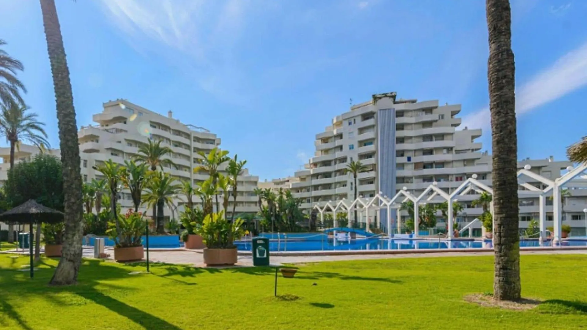 Romantic Apartment With Shared Sauna Malaga Spain