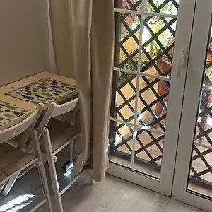 Dudi's Peppers Couette-café